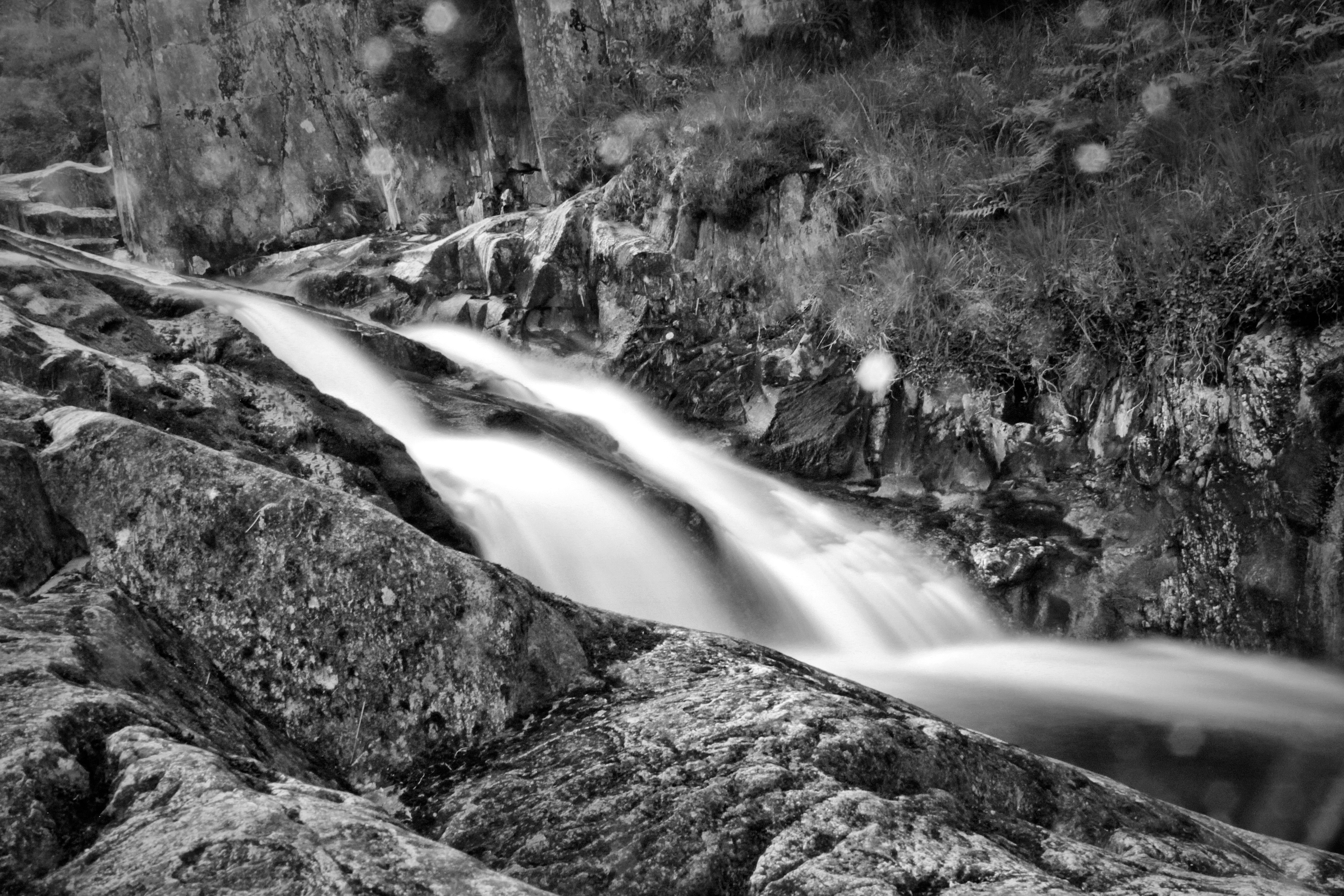 Long exposure at the waterfalls on the Watkin Path.