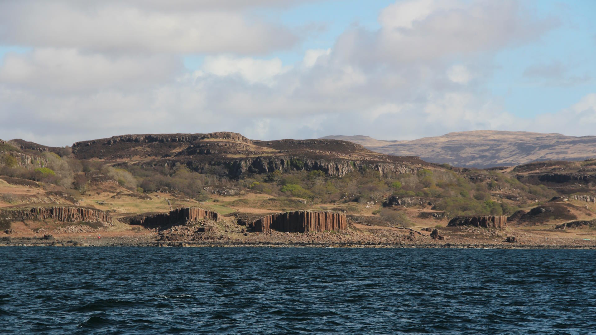 Basalt columns on Ulva, foreshadowing those we would soon see on Staffa.